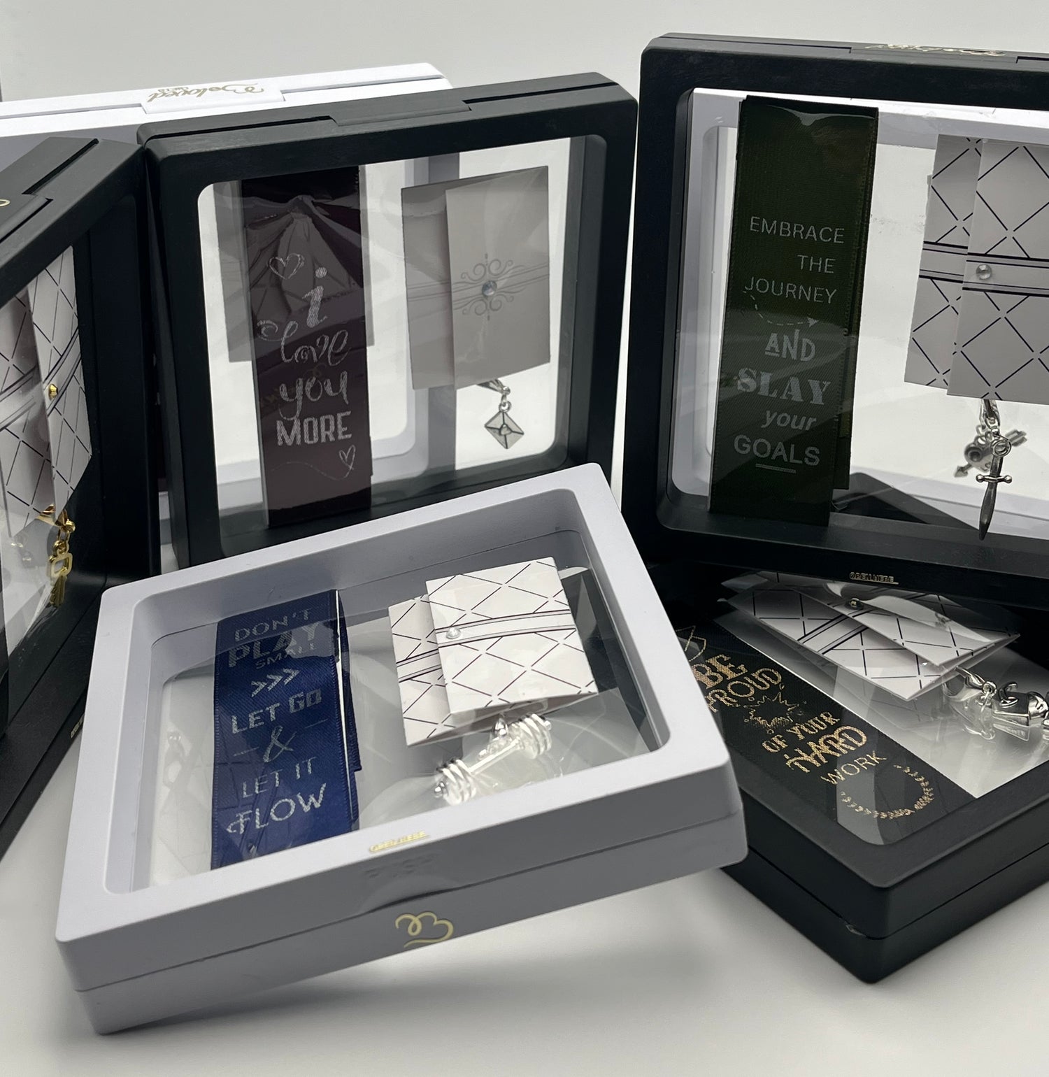 Classic Book-It™ Gifts